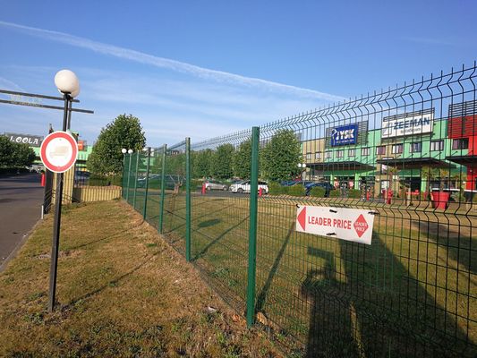 3d V บิดโค้งสวนฟาร์ม welded แผนไฟฟ้า Mesh แปรงโลหะ PVC ปก