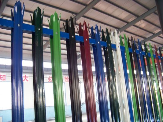 ความสูง 1800 มิลลิเมตร สายรั้ว Palisade สายรั้ว 2750 มิลลิเมตร ความกว้าง