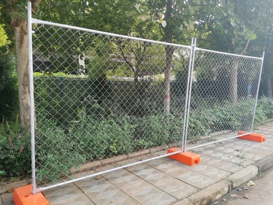 พีวีซีเคลือบผงเคลือบผนังรั้วชั่วคราว โลหะเคลื่อนไหวกระปุกหมักร้อน