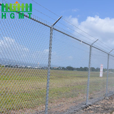 5 ฟุต 15 M Roll Cyclone Wire Diamond Mesh Farm Chain Link Fence Hot Dip Galvanized สายดิบกระดาษ