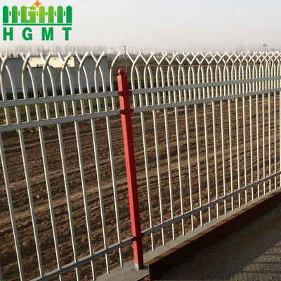 รั้วสวนท่อเหล็ก กว้าง 2 เมตร รั้วป้องกันที่แข็งแกร่งทนทาน