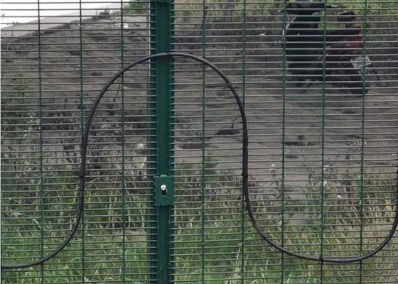 0.9m สูง Powder Coating ป้องกันการปีนรั้วคุก