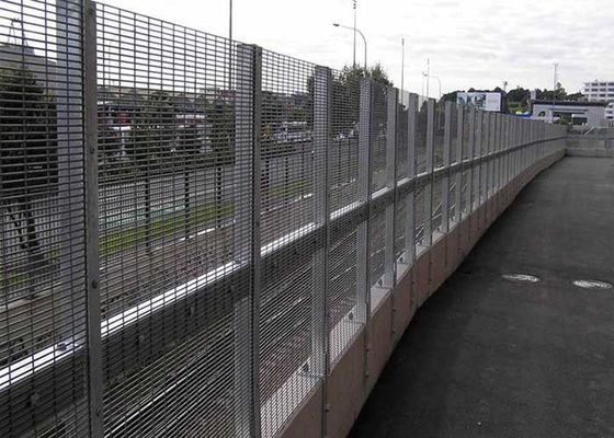 สายด้ายขี้ขน ป้องกันนิ้วมือ 358 แอนติแคลมเบิร์ต Mesh สูง 2 เมตร