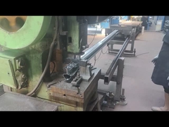 โพสพีชกำลังโดนต่อย